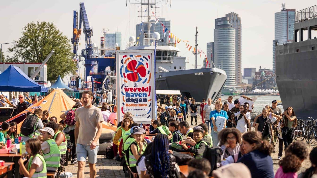 Wereldhavendagen foto van de kade met schepen