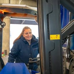 Vrachtwagenchauffeur Marlinde Bulsink Internationaal Transport