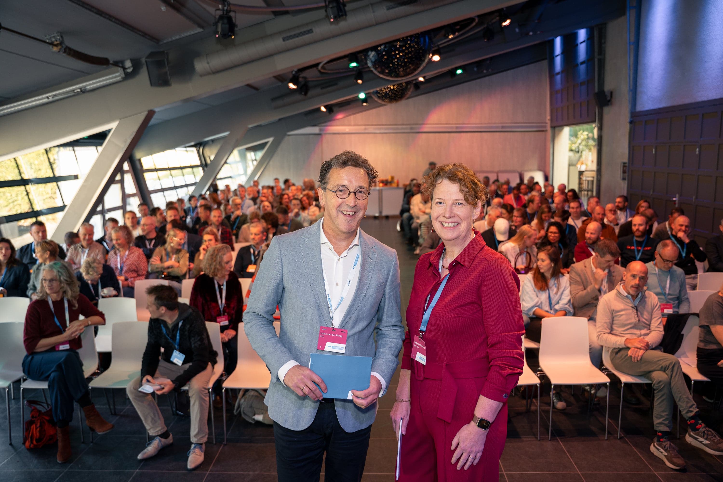 Lutze van der Ploeg (STL) en Willemien (MBO Raad) bij de Dag van het Logistieke Talent 2026.