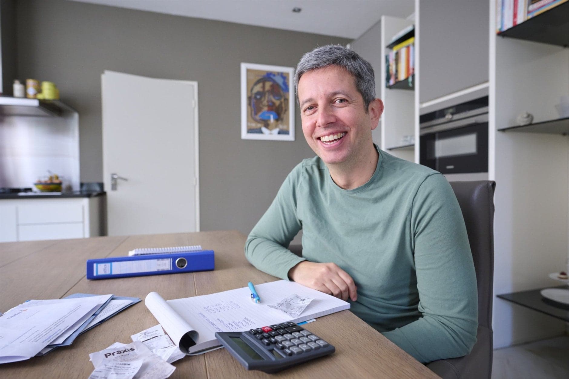Werknemer doet blij zijn financiën