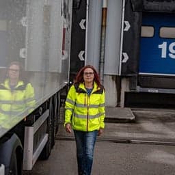 Vrachtwagenchauffeur Marlena van der Kooij-Banga