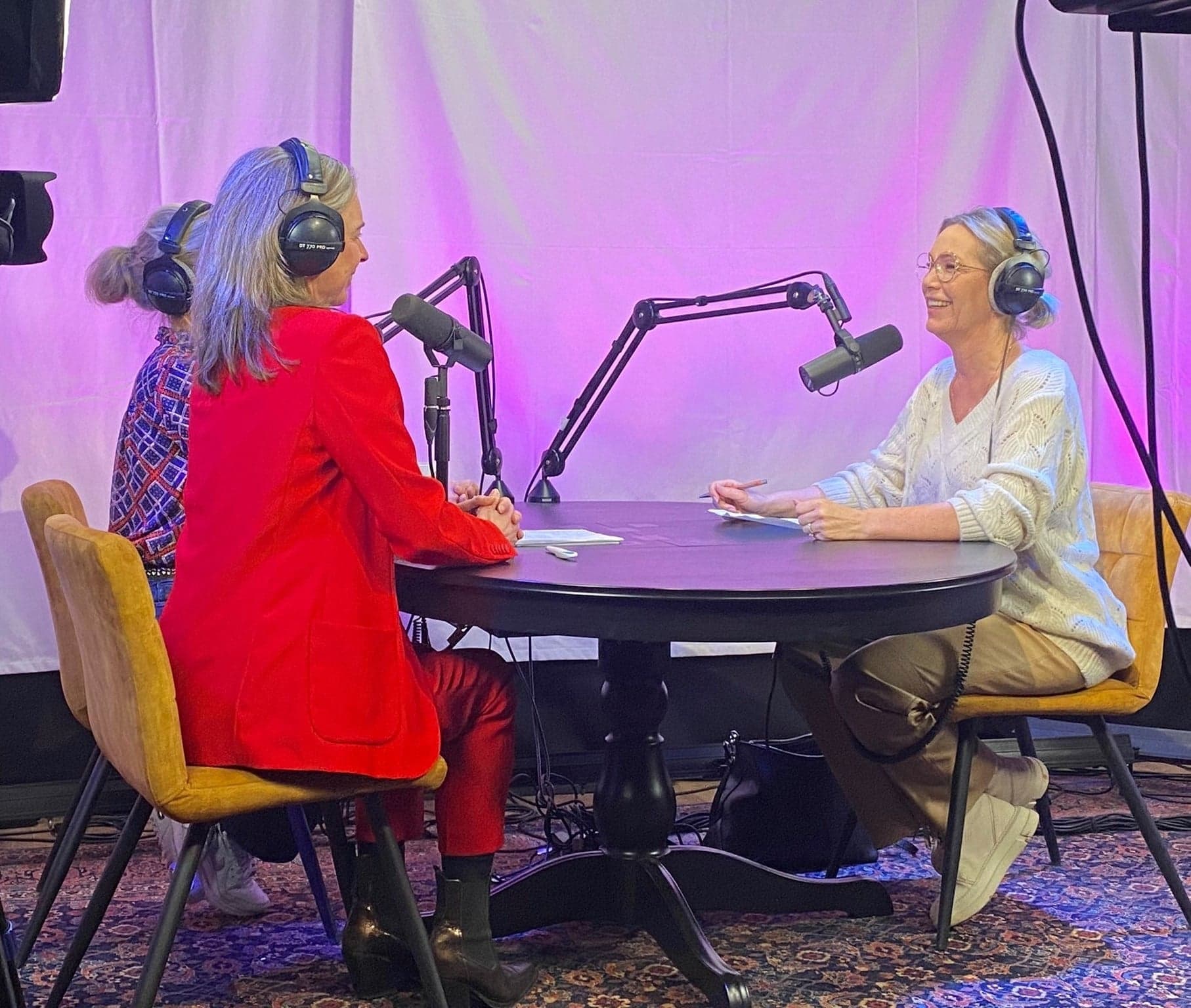 Podcast - Kaarten op Tafel: In de Overgang met Tanja Jess en STL