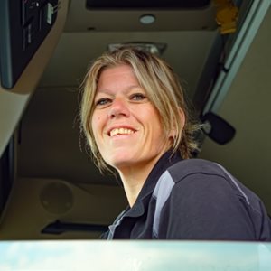 Jessica in de vrachtwagen 