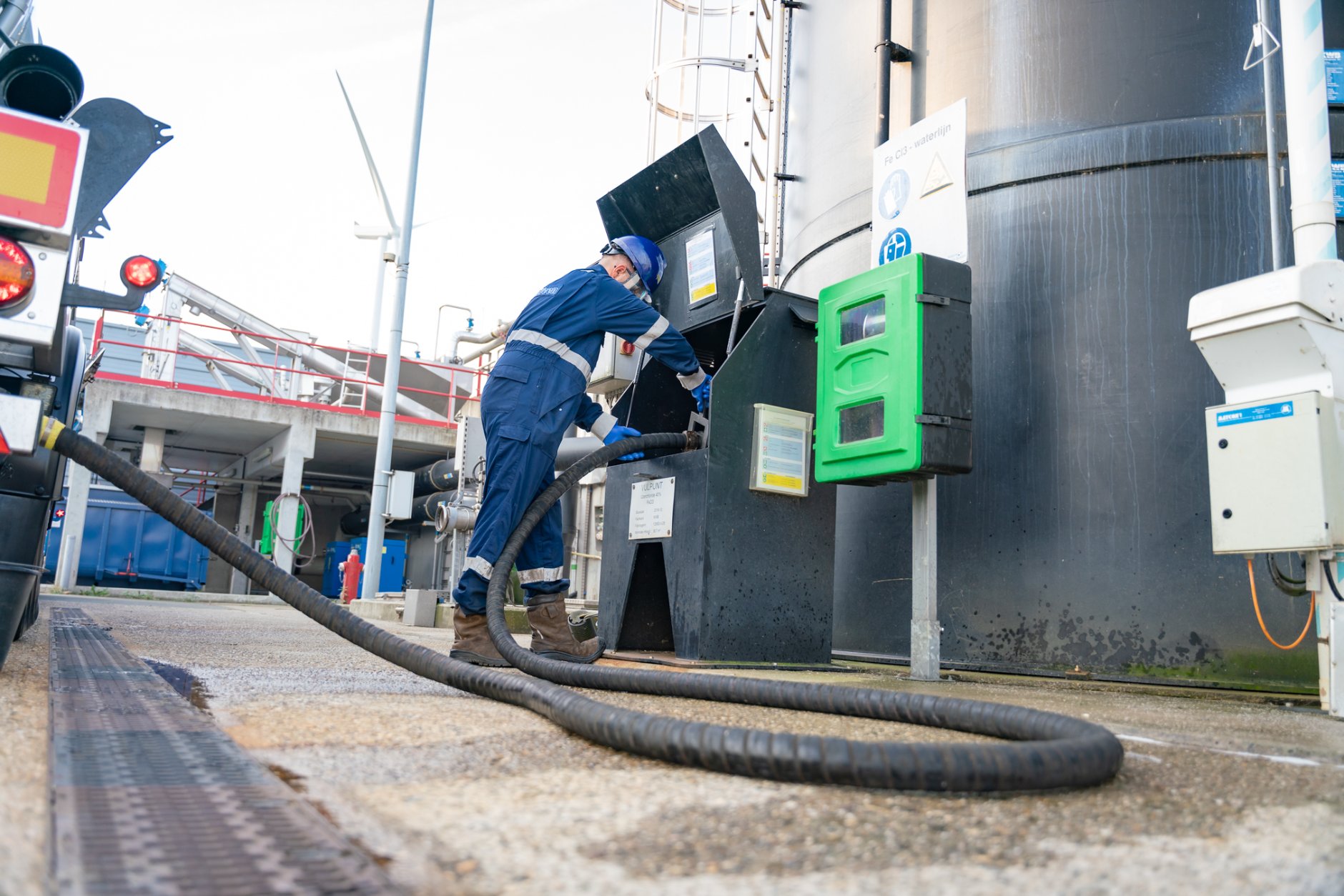Laden en lossen bij tanktransport
