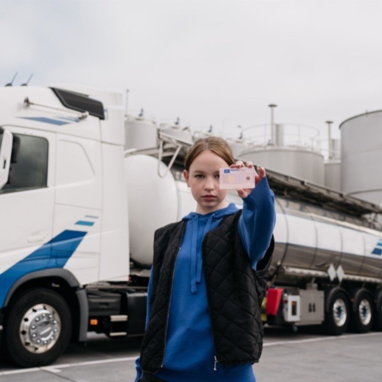 Je rijbewijs halen en leren en werken in de transport en logistiek