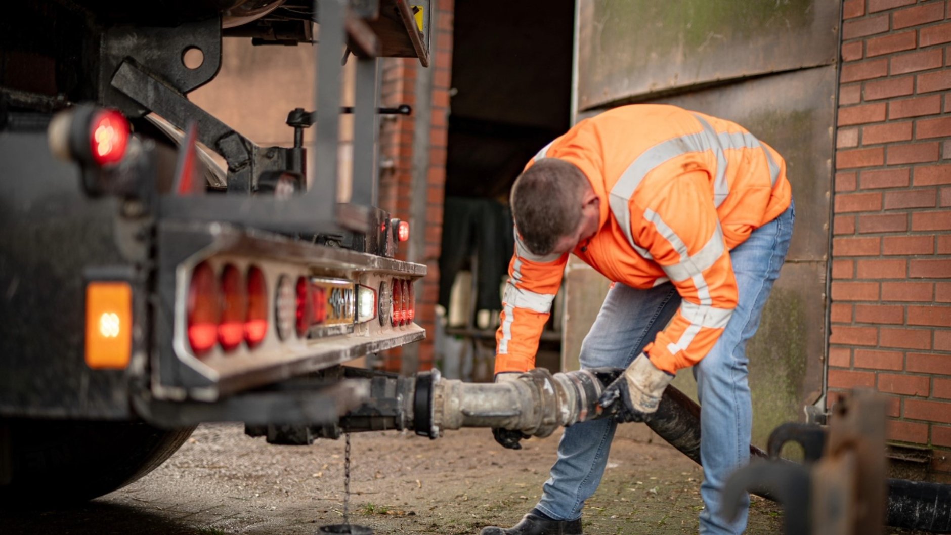 Kom werken in de agrarische sector van transport en logistiek 