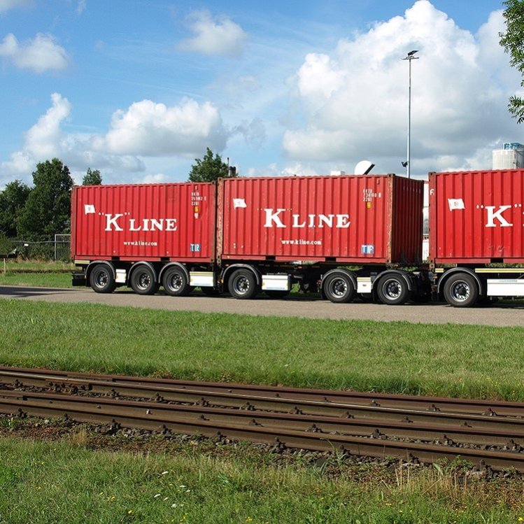 Werken in zeecontainer transport