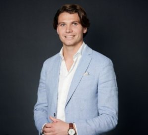 Berry Kramer van Progressive