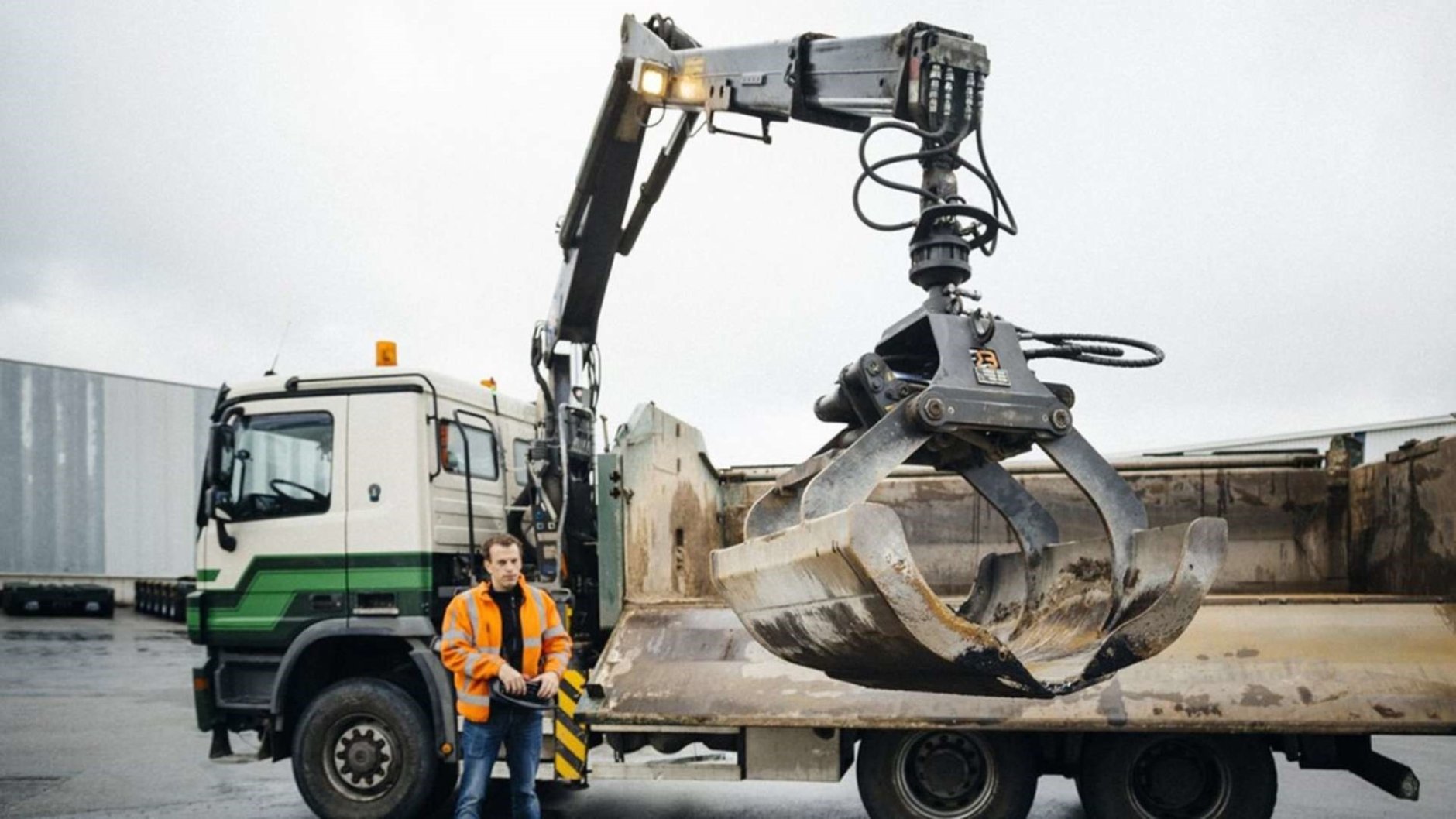 Toolbox STL voor veiligheid in transport en logistiek, autolaadkraan
