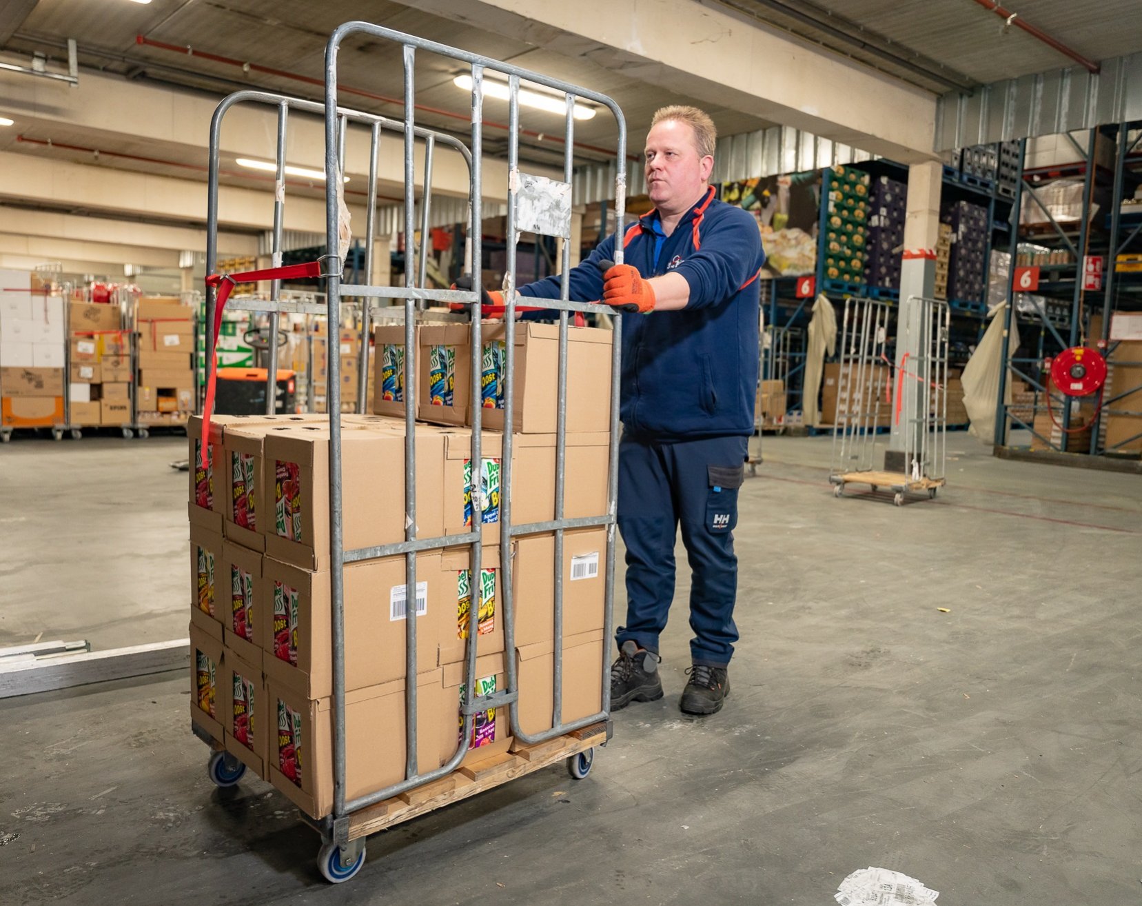 Veilig werken met rolcontainers in transport en logistiek