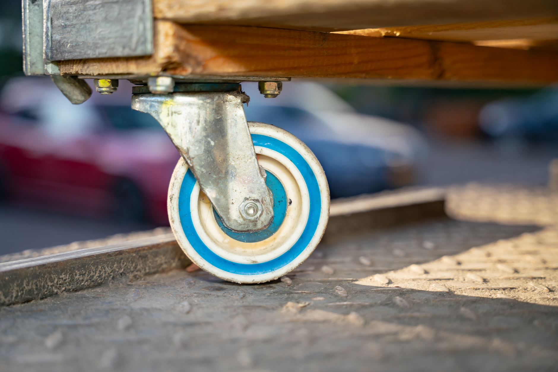 Veilig werken met rolcontainers in transport en logistiek