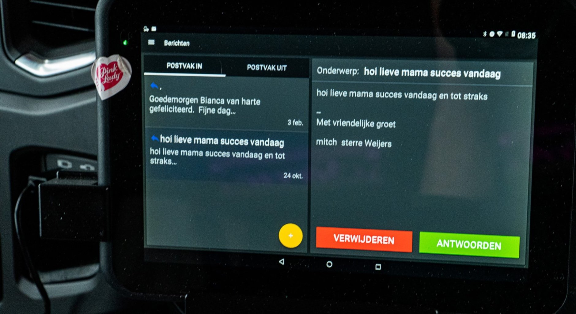 Contact met thuis vanuit de vrachtauto