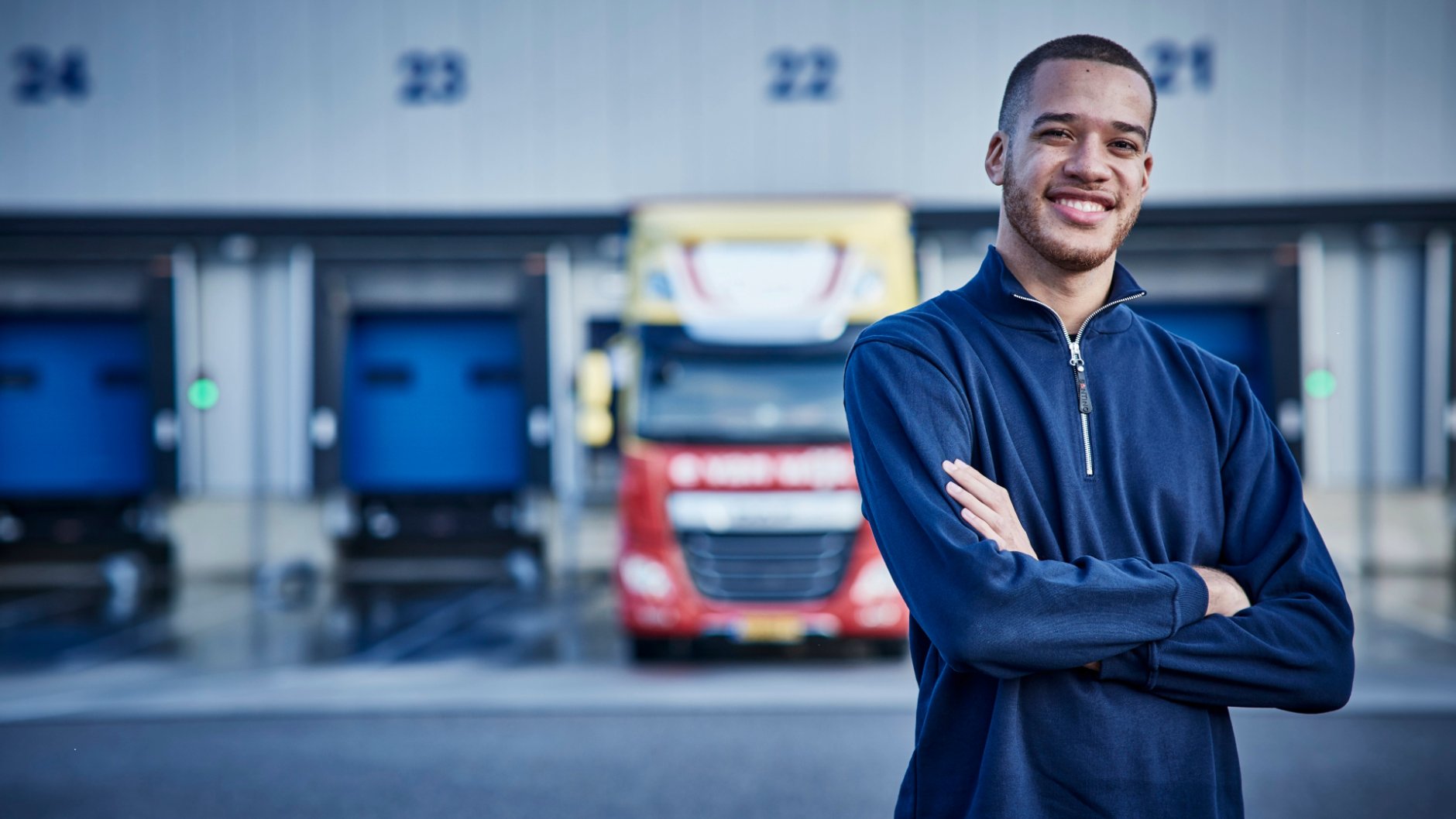 Man voor dockingstation 