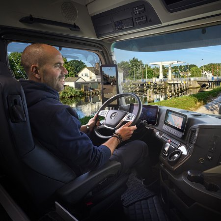 Zij-instroom in de transport en logistiek