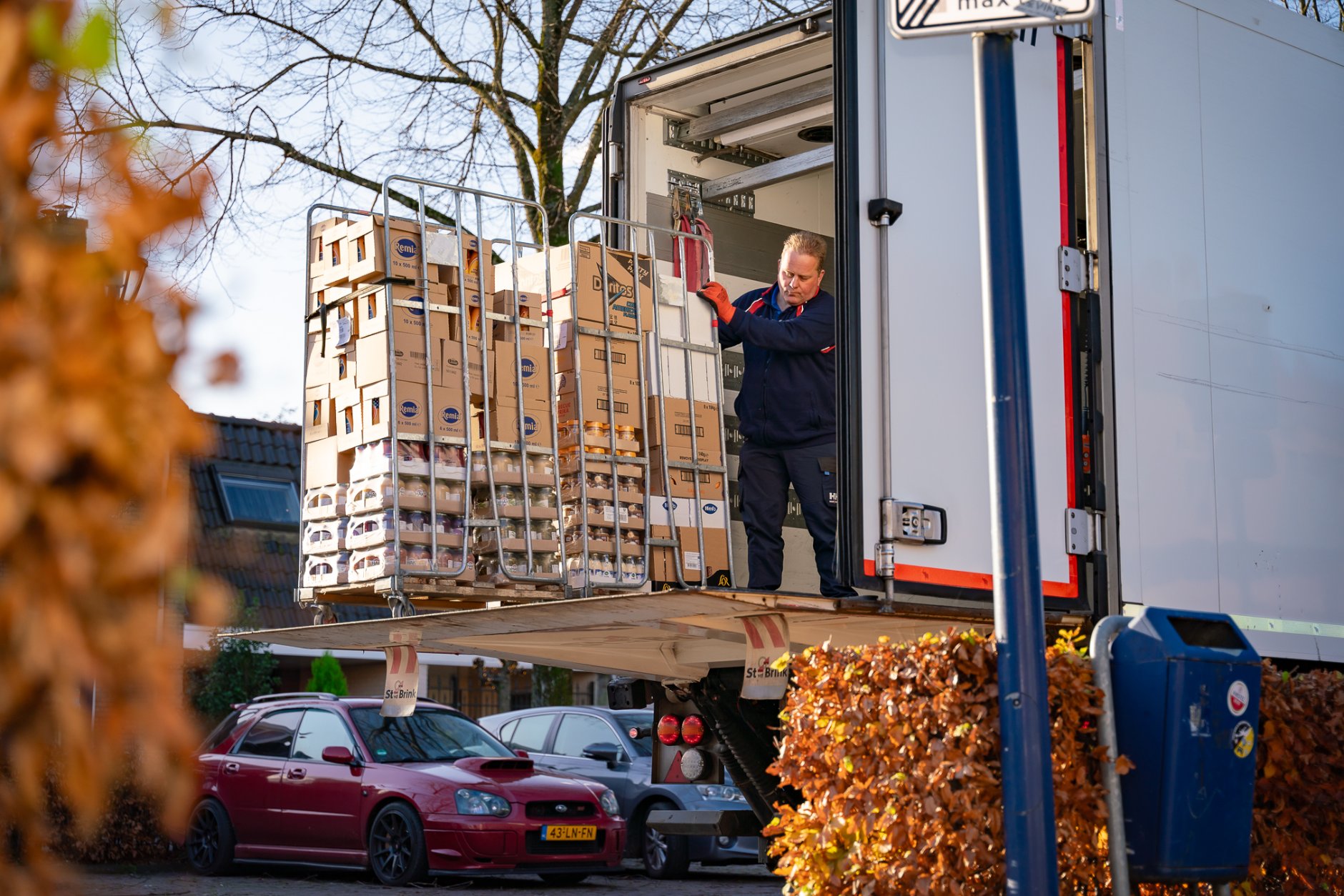 Veilig werken met rolcontainers in de transport en logistiek