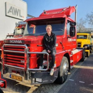 Michelle_Kuipers_vrachtwagen
