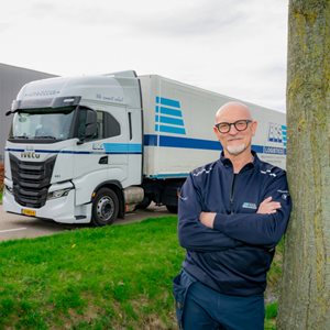Ervaringsverhaal Vrachtwagenchauffeur Hans van Dongen in Transport en Logistiek