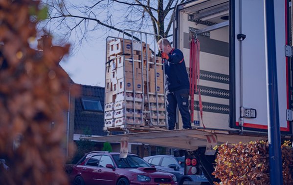 Veilig vervoeren van rolcontainers