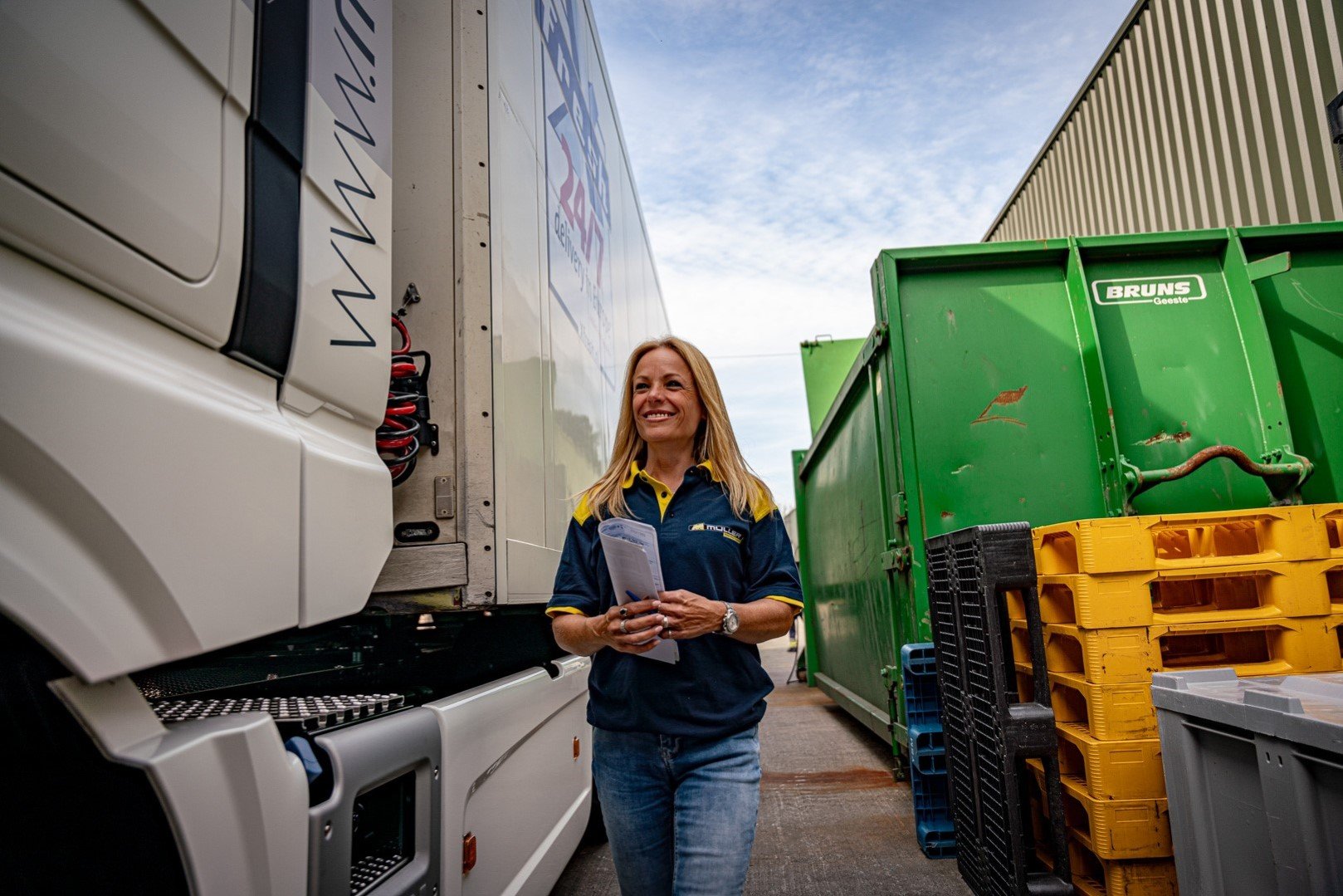 Vrachtwagenchauffeur Fleur Deetman